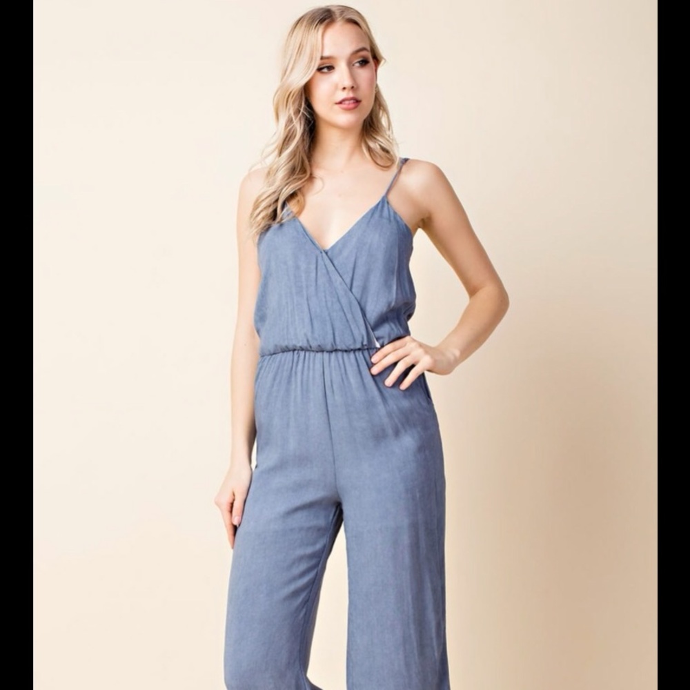 Jumpsuit - Picture 2 of 3